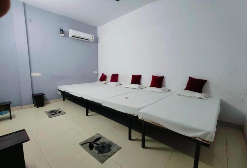 پانسیون Sunrise Ganga View