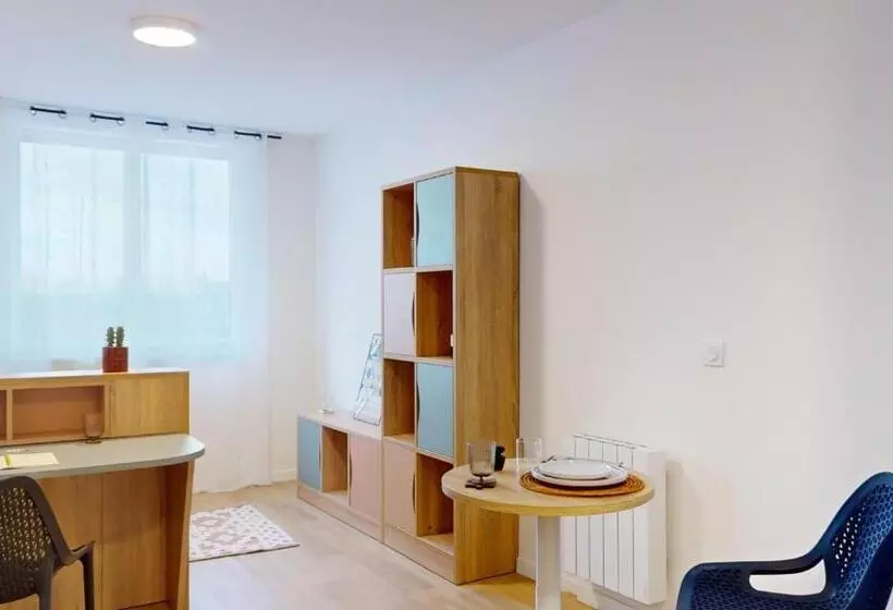 Sweetly Versailles St Cyr L école