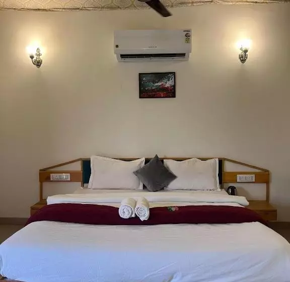 Unity Sunrise Resort   Statue Of Unity