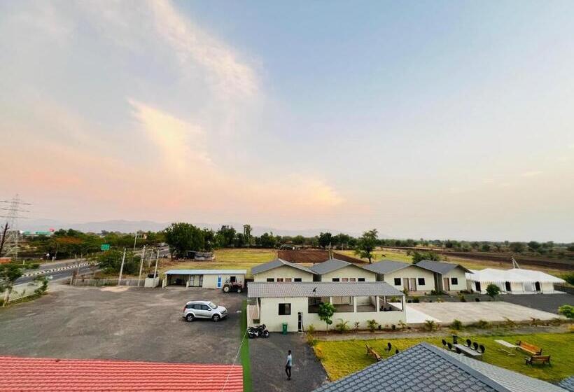 Unity Sunrise Resort   Statue Of Unity