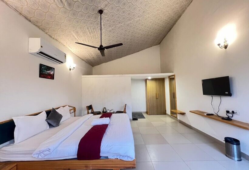 Unity Sunrise Resort   Statue Of Unity