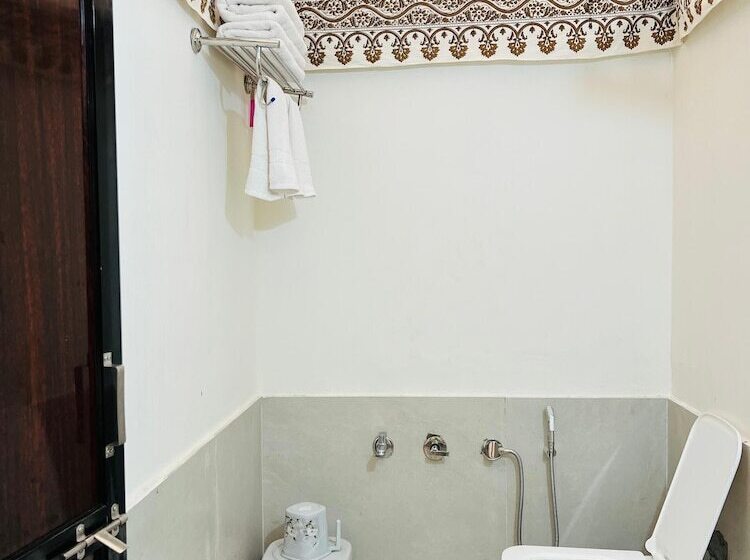 Unity Sunrise Resort   Statue Of Unity