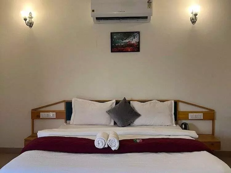 Unity Sunrise Resort   Statue Of Unity