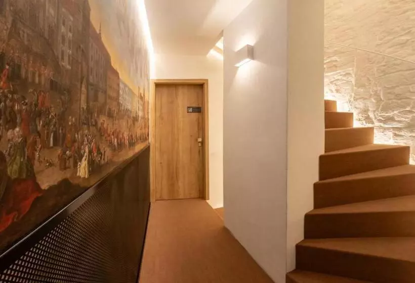 White Wolf Boutique Apartments