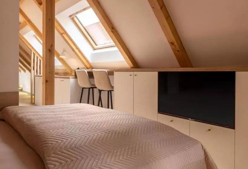 White Wolf Boutique Apartments