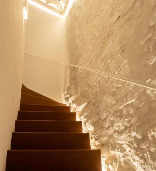 White Wolf Boutique Apartments