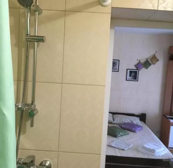 Cămin Aura