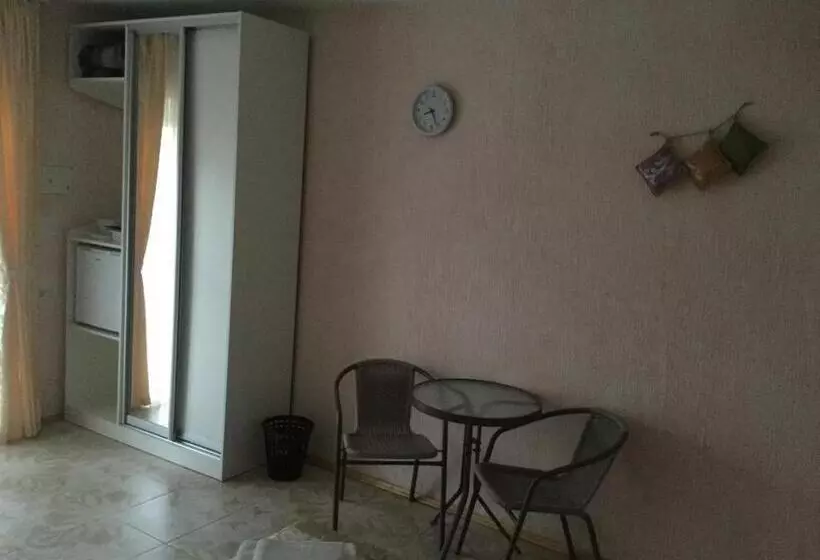 Cămin Aura
