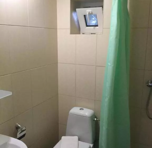 Cămin Aura