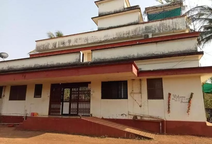 Aamiaismajoitus (B&B) Jeevandeep T S K Paryatak Niwas Nirawade