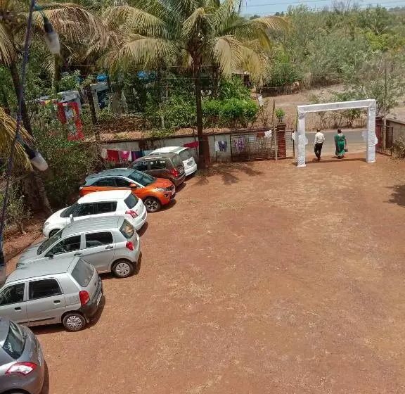 Aamiaismajoitus (B&B) Jeevandeep T S K Paryatak Niwas Nirawade