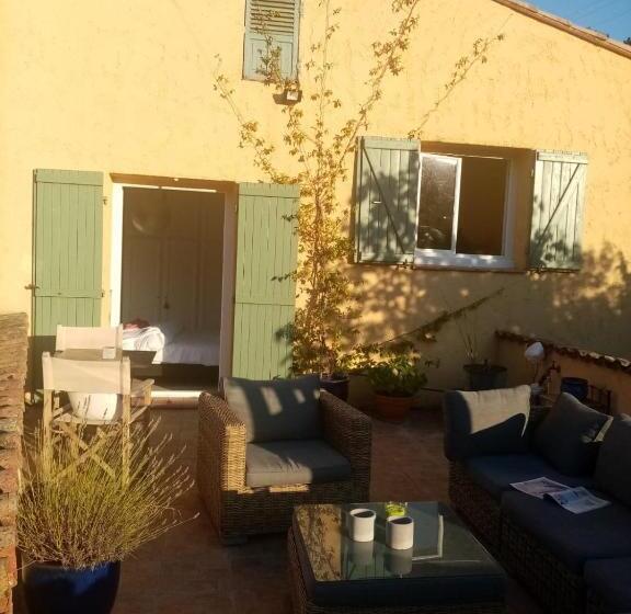 مبيت وإفطار La Casa