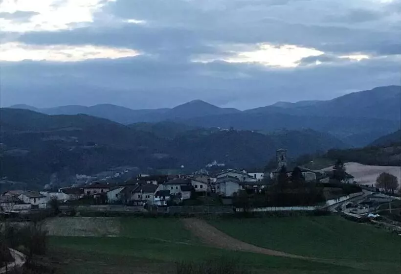 تختخواب و صبحانه La Casa Di Rita