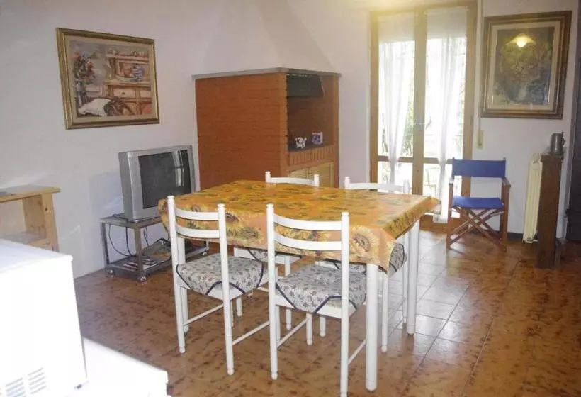 ホテル Agriturismo Campo Del Monte