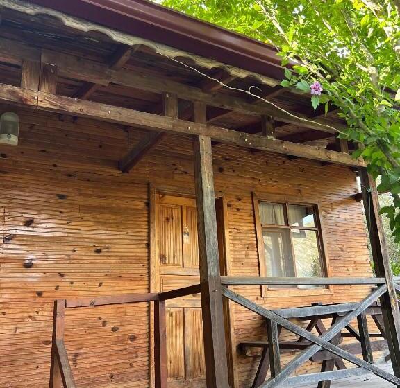 هتل Asmalı Köşk Pansiyon