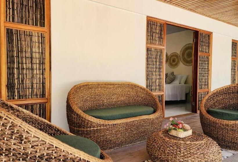 هتل Corales De Orika