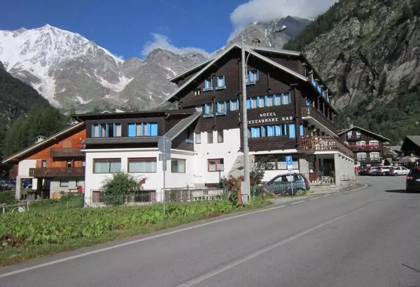 Hotelli Nuovo Pecetto