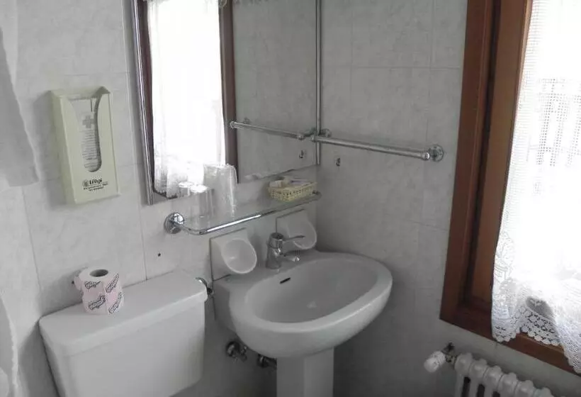 Hotelli Nuovo Pecetto