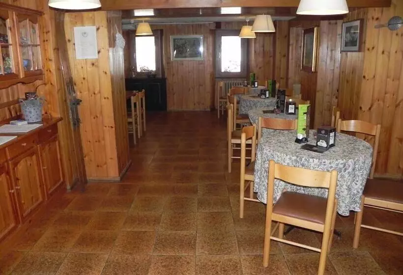 Hotelli Nuovo Pecetto