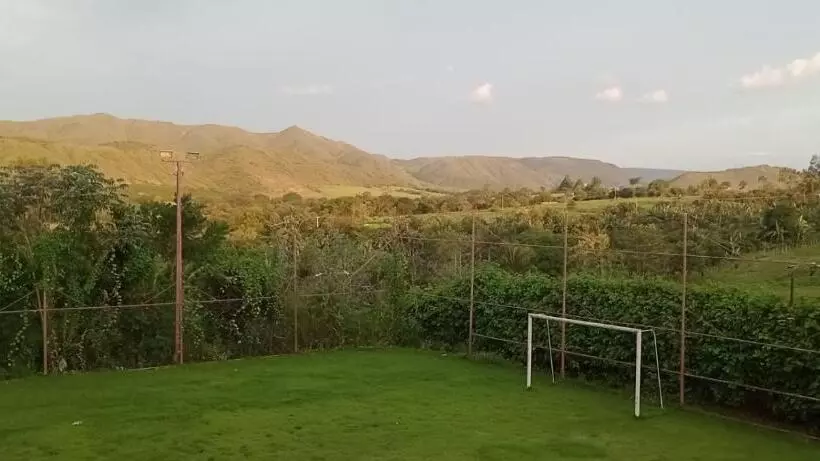 ホテル Pousada Vale Verde   Campo De Futebol E Sinuca Pro