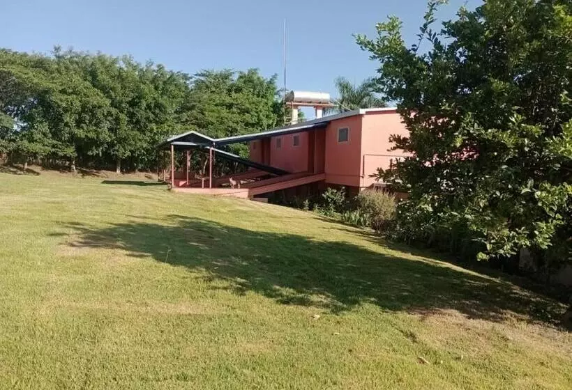 ホテル Pousada Vale Verde   Campo De Futebol E Sinuca Pro