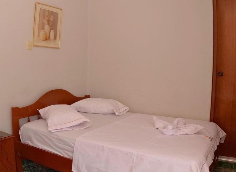 ホテル Royal Park