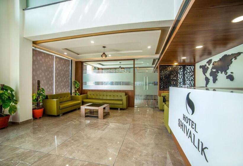 호텔 Shivalik   Mehsana