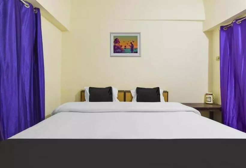 Oyo Hotel Jk Laxmi