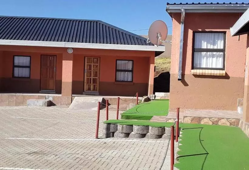 پانسیون Bruvita Guest House