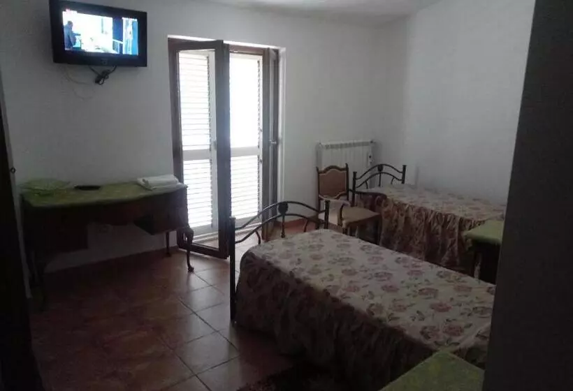 ペンション Villa Delle Rose B&b