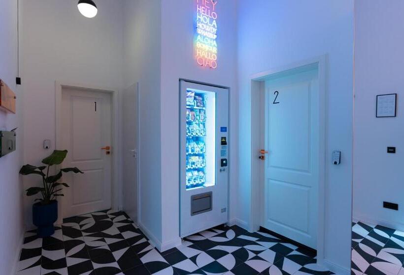 Retropop Design Apartment , Designerzimmer Für Je 2 Personen, Top Lage, Wifi