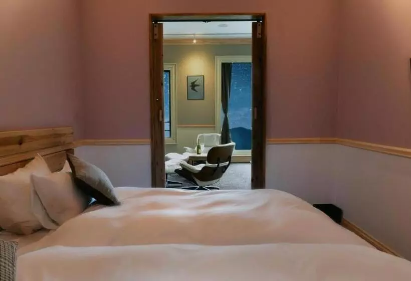 Ryokan Shelter Garden Nikko