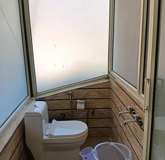 Aamiaismajoitus (B&B) Kasauli Times