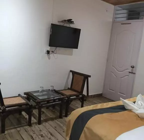 Aamiaismajoitus (B&B) Kasauli Times