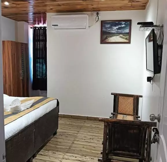 Aamiaismajoitus (B&B) Kasauli Times