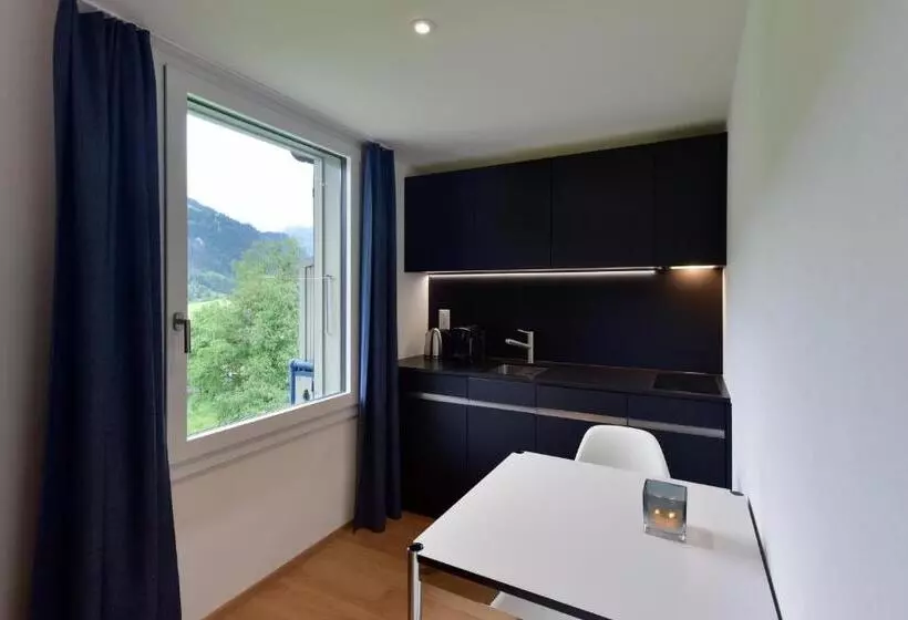 Bellevue Hotel & Apartments