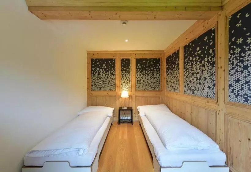 Bellevue Hotel & Apartments