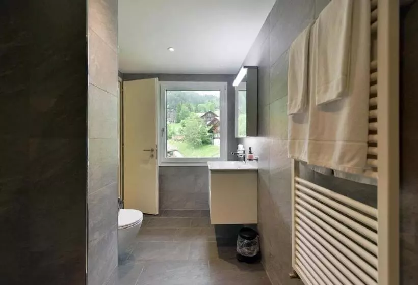 Bellevue Hotel & Apartments