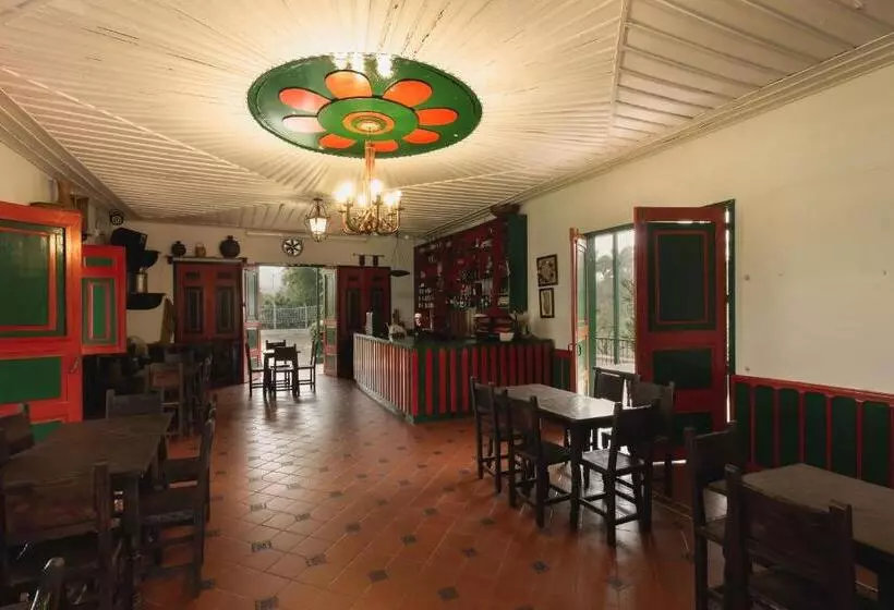 El Paraiso Hotel Campestre