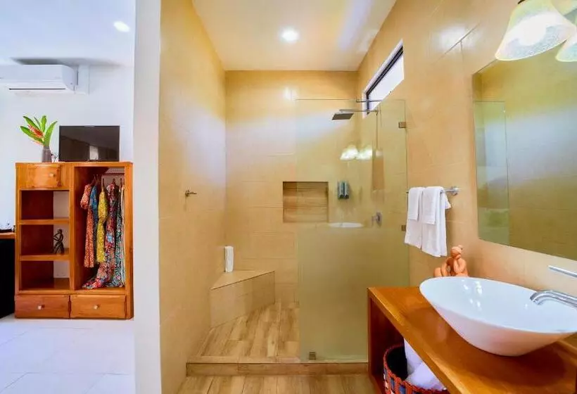 Hotelli Olinca Boutique