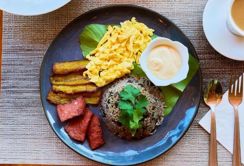 هتل Olinca Boutique