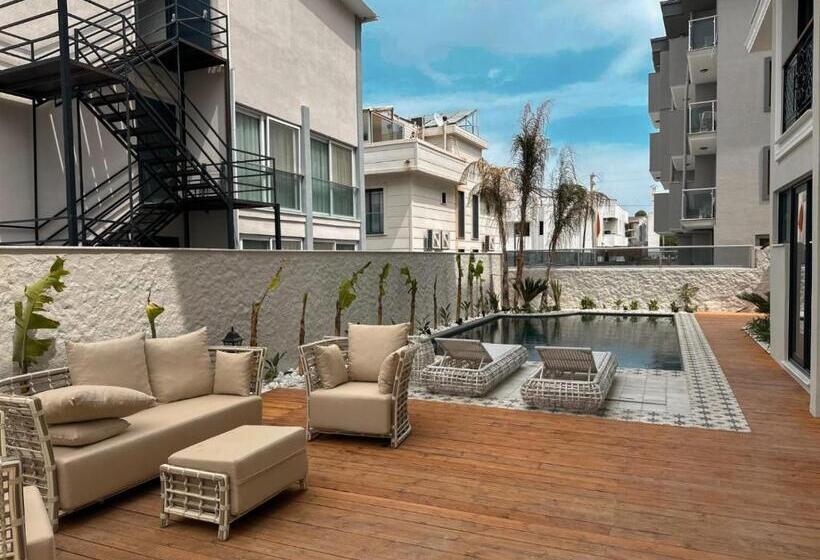 Mono Life Hotel çeşme