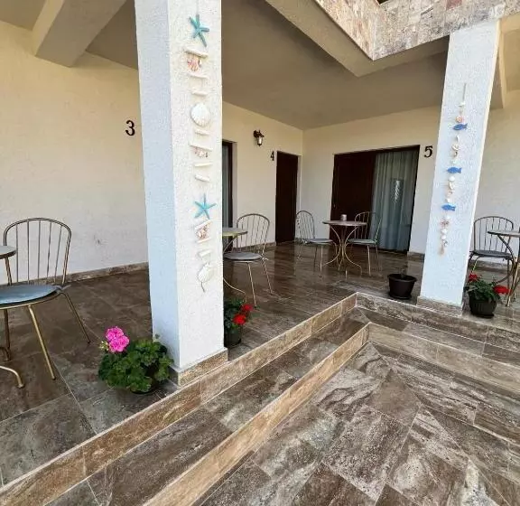 پانسیون Casa Giulia