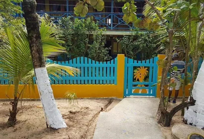 ホテル Koko Acqua Lodge