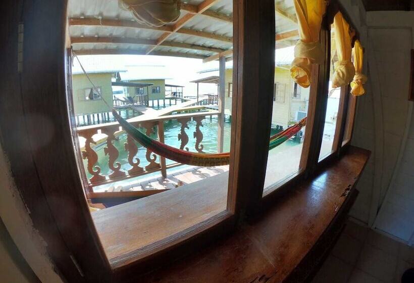 هتل Koko Acqua Lodge