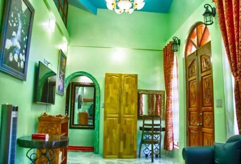 Hotel Luxus Residencia De Baler