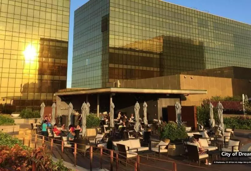 ホテル Zen Rooms Ninoy Aquino Airport