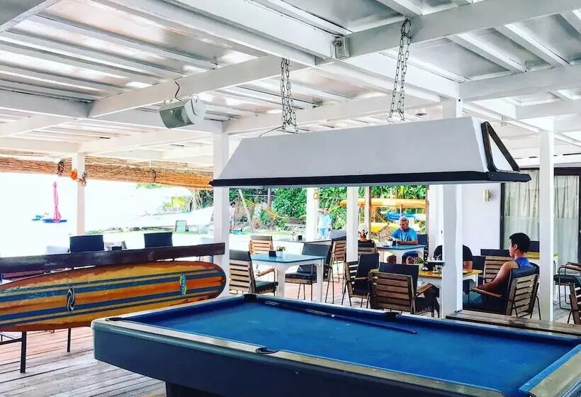 Reef Beach Resort