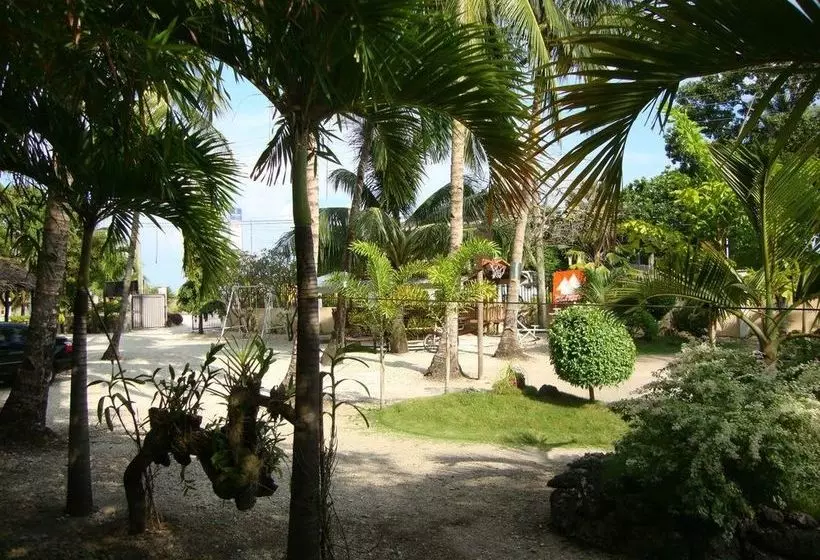 リゾートホテル Luzmin Bh Cottages And Bungalows