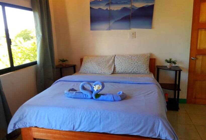 Thresher Cove Dive Resort